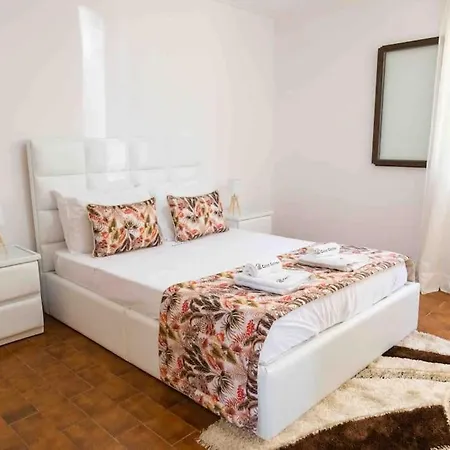 Casa Castor Geres