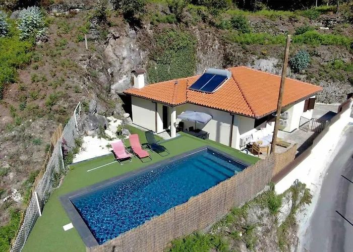 Сasa de vacaciones Casa Castor Gerês